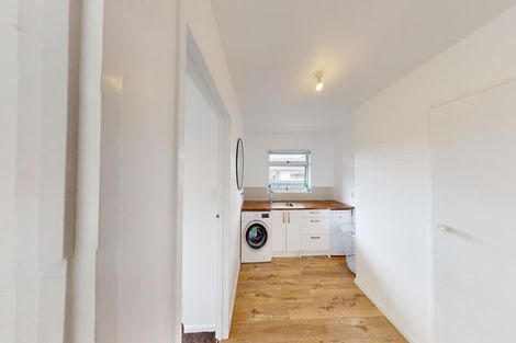 Photo of property in 21 Meadowbrook Drive, Cloverlea, Palmerston North, 4412