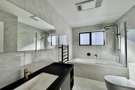 Photo of property in 25b Jandell Crescent, Bucklands Beach, Auckland, 2014