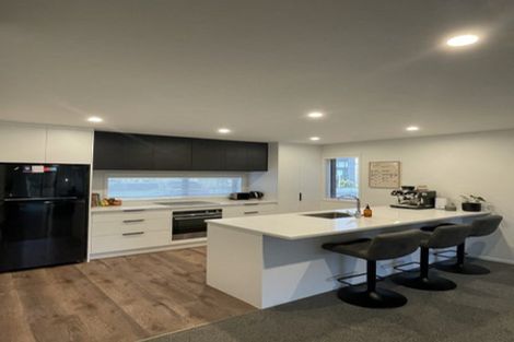 Photo of property in 76 Jacks Landing Drive, Hamilton Lake, Hamilton, 3204