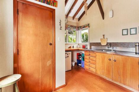 Photo of property in 31 Ahuriri Street, Strathmore Park, Wellington, 6022