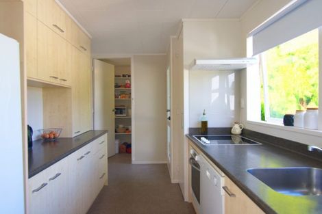 Photo of property in 33 Point Wells Road, Point Wells, Warkworth, 0986