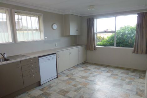 Photo of property in 8 Campbell Street, Alexandra, 9320