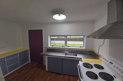 Photo of property in 124b Omata Road, Marfell, New Plymouth, 4310