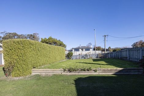 Photo of property in 2 Solway Street, Holmes Hill, Oamaru, 9401