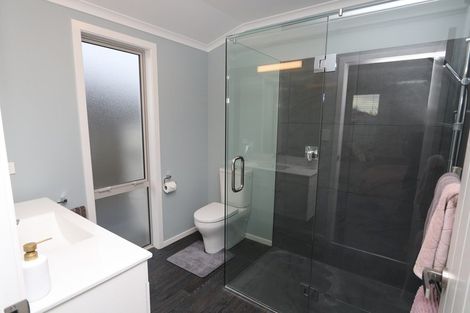 Photo of property in 8 Whiteoak Grove, Tinwald, Ashburton, 7700