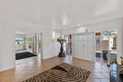 Photo of property in 8 Aztec Place, Conifer Grove, Takanini, 2112