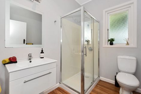 Photo of property in 6 Howden Road, Fairfield, Hamilton, 3214