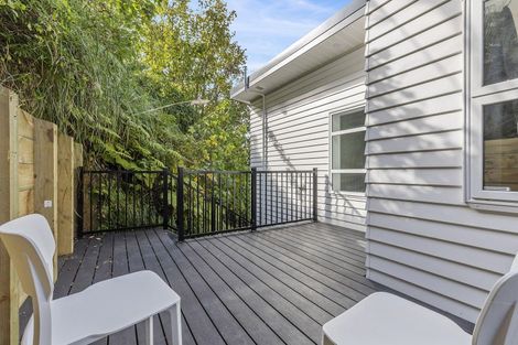 Photo of property in 10 Kilmister Avenue, Thorndon, Wellington, 6011