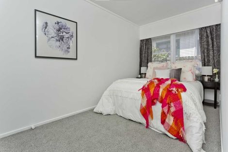 Photo of property in 1/100 Saint Lukes Road, Sandringham, Auckland, 1025