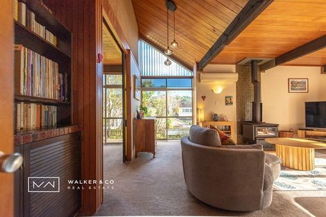 Photo of property in 41 Fendalton Crescent, Pinehaven, Upper Hutt, 5019