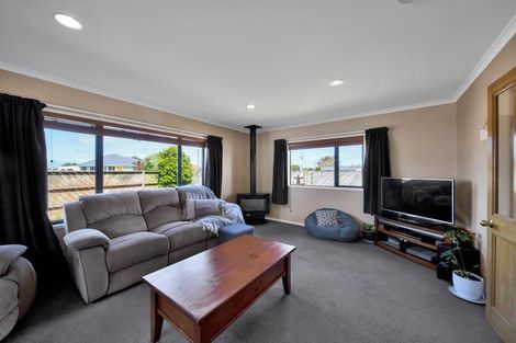 Photo of property in 18 Fantham Street, Hawera, 4610