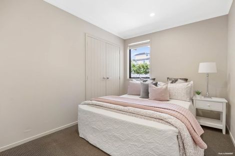 Photo of property in 3 Ohau Court, Fairview Heights, Auckland, 0632