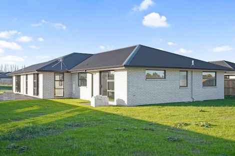 Photo of property in 13 Salkeld Place, Woodend, 7610