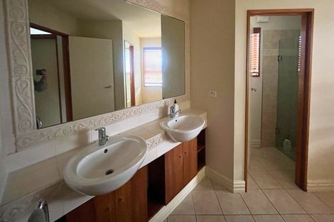 Photo of property in 10 Lismore Street, Wanaka, 9305