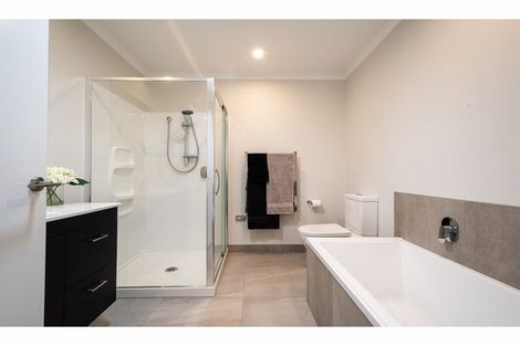 Photo of property in 5 Eyton Kay Road, Hobsonville, Auckland, 0616