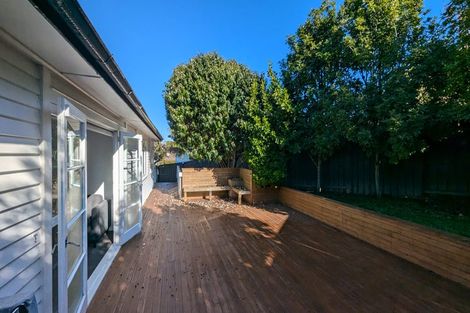 Photo of property in 11 Cintra Place, Glen Innes, Auckland, 1072