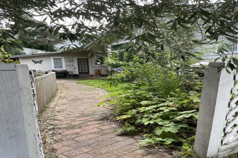 Photo of property in 21 Cobden Road, Bluff Hill, Napier, 4110