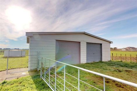 Photo of property in 56 Riddiford Road, Longburn, Palmerston North, 4475