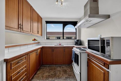Photo of property in 2/44 Chipping Lane, Redwood, Christchurch, 8051