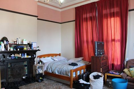 Photo of property in 18 Constitution Street, Dunedin Central, Dunedin, 9016