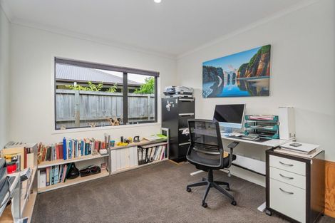 Photo of property in 32 Leeward Drive, Whitianga, 3510