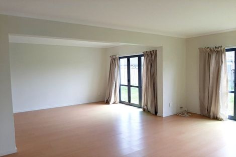 Photo of property in 3 Paloma Court, Hillpark, Auckland, 2102