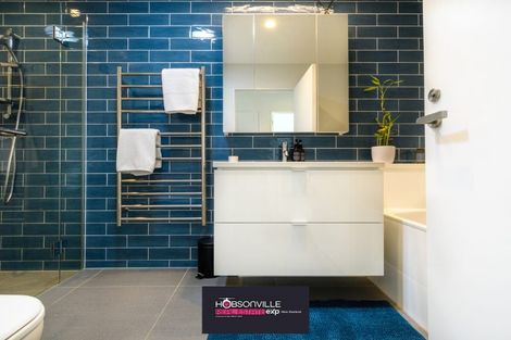 Photo of property in 21 Isitt Road, Hobsonville, Auckland, 0616