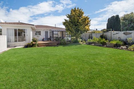 Photo of property in 52 Thatcher Street, Castlecliff, Whanganui, 4501