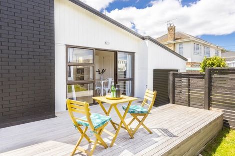 Photo of property in 30a Exchange Street, Ebdentown, Upper Hutt, 5018