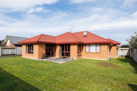Photo of property in 49 Branigan Parade, Kelvin Grove, Palmerston North, 4414