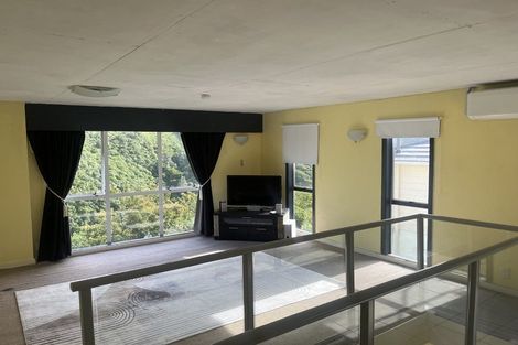 Photo of property in 51c Mandalay Terrace, Khandallah, Wellington, 6035