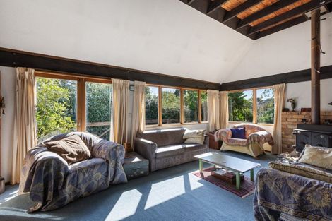 Photo of property in 54 Resolution Road, Welcome Bay, Tauranga, 3112
