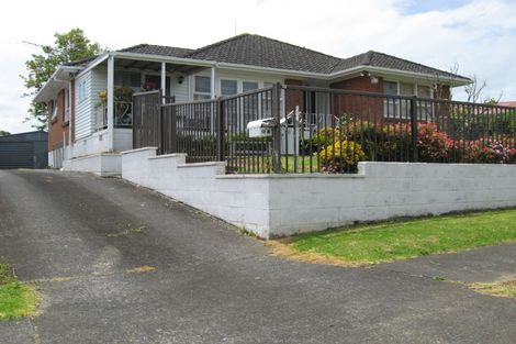 Photo of property in 13 Duggan Avenue, Mangere, Auckland, 2022