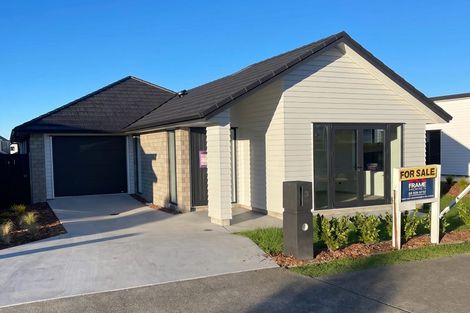 Photo of property in 3 Arohanui Road, Karaka, 2124