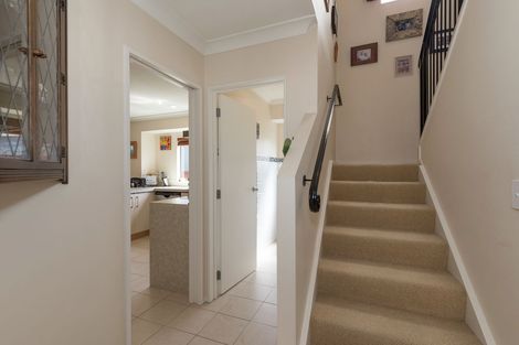 Photo of property in 27 Fergy Crescent, Wattle Downs, Auckland, 2103