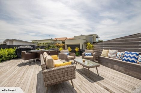 Photo of property in 16 Istana Place, Britannia Heights, Nelson, 7010