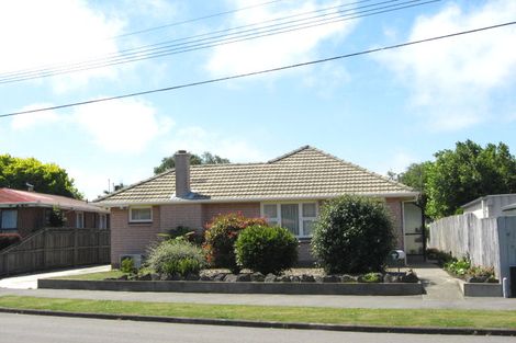 Photo of property in 6 Adams Place, Woolston, Christchurch, 8023
