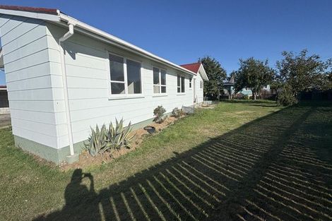 Photo of property in 83 River Road, Masterton, 5810