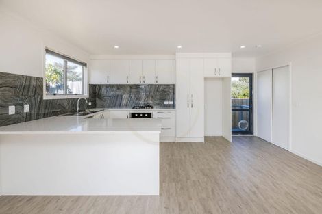 Photo of property in 104c Wordsworth Road, Manurewa, Auckland, 2102