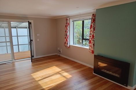 Photo of property in 53 Godley Street, Waiwhetu, Lower Hutt, 5010