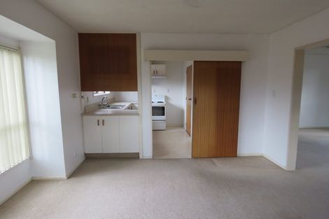 Photo of property in 2/110a Withells Road, Avonhead, Christchurch, 8042