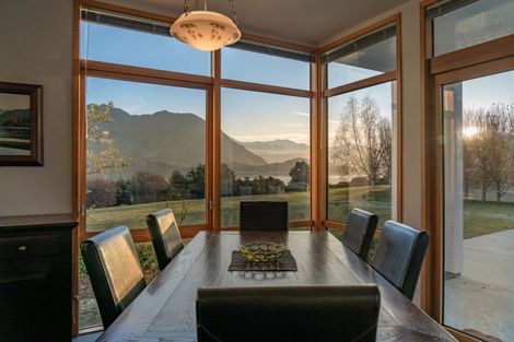 Photo of property in 27 Waimana Place, Wanaka, 9305