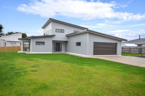 Photo of property in 9 Okahau Terrace, Warrington, 9471