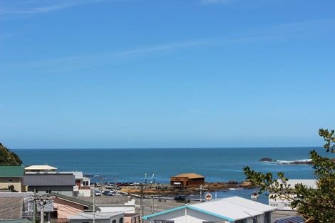 Photo of property in 30 Brighton Street, Island Bay, Wellington, 6023