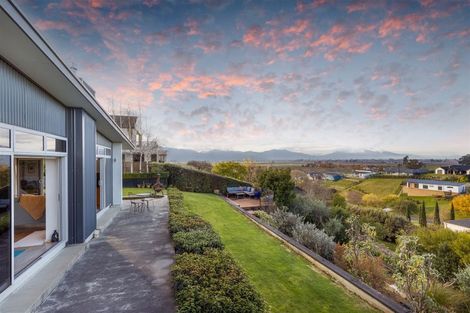 Photo of property in 8 Ridgetop Rise, Fairhall, Blenheim, 7272