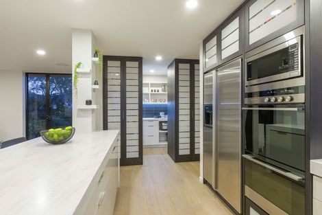 Photo of property in 17 Malloy Place, Eastern Beach, Auckland, 2012