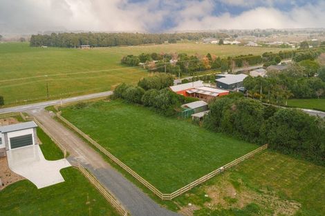 Photo of property in 121a Muhunoa Road East, Ohau, 5570