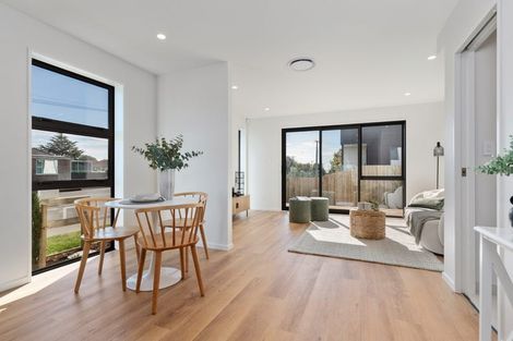 Photo of property in 5/6 Gilberthorpes Road, Islington, Christchurch, 8042