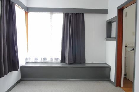 Photo of property in 1 Albert Street, Dannevirke, 4930