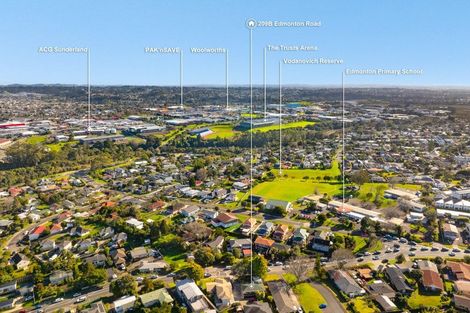 Photo of property in 209b Edmonton Road, Te Atatu South, Auckland, 0610